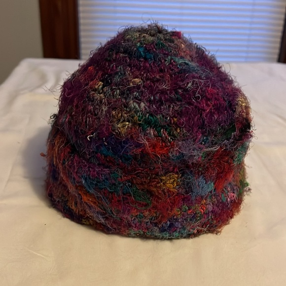 Tabask Women's 100% Silk Unique Boho Nepal Hemp Woven Hat Beanie EUC Multicolor - Picture 2 of 6